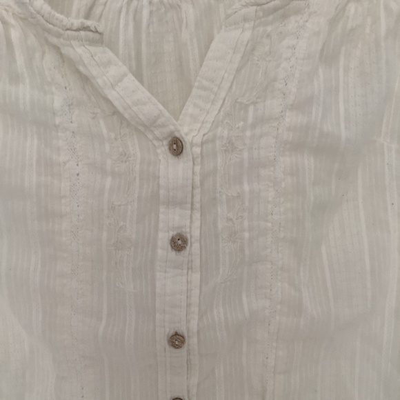 Natural Reflections White Embroidered Cap Sleeve Button Down Shirt S PRE-OWNED - Picture 2 of 10